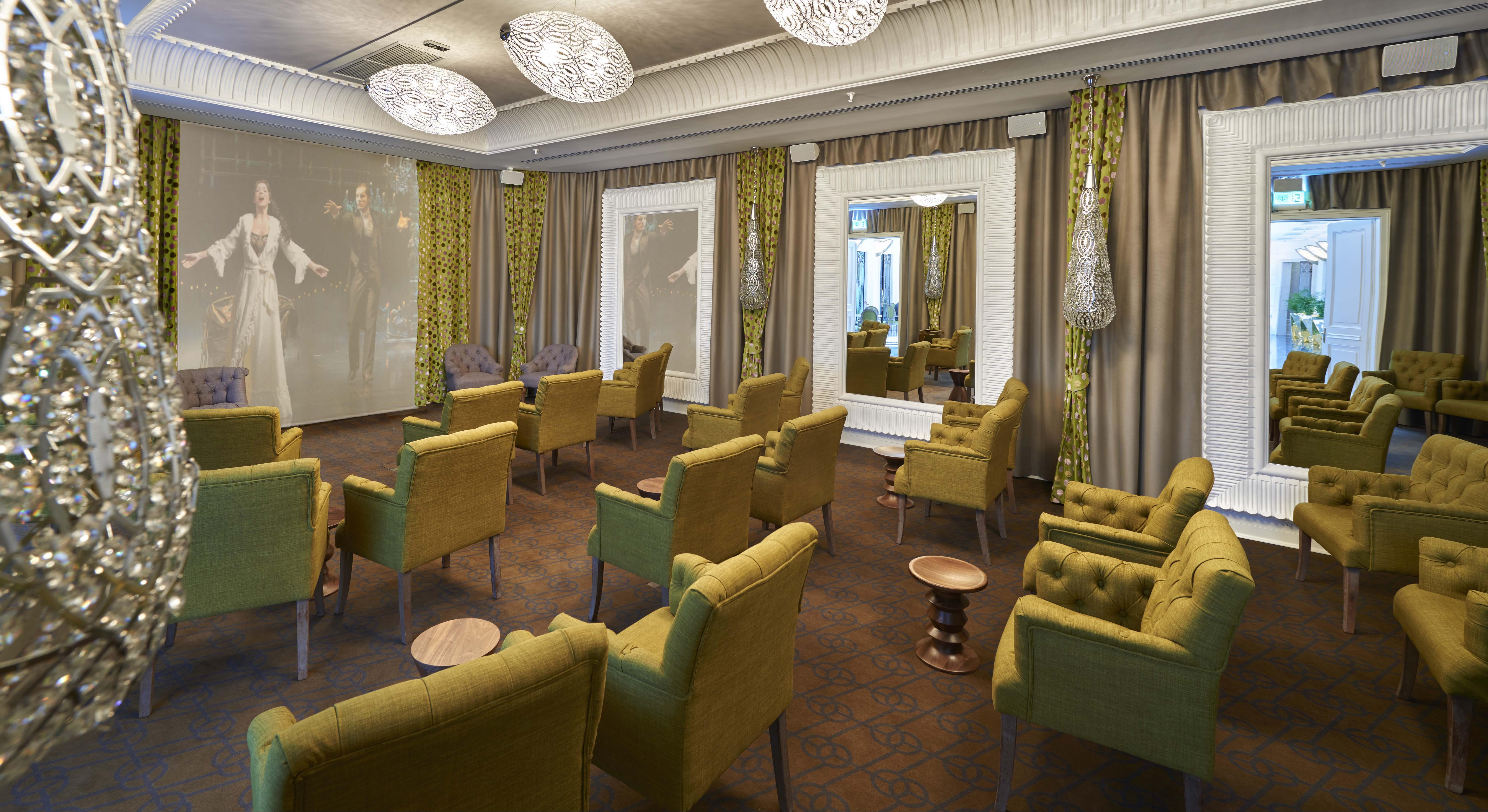 Aria By Library Collection Boedapest